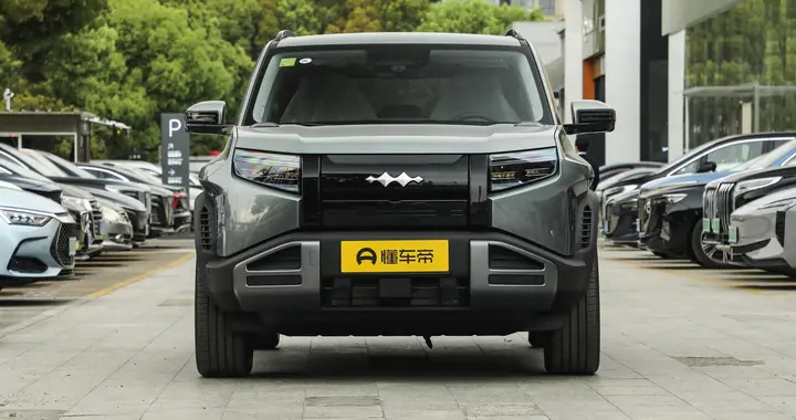 方程豹钛3闪充版凭啥让人这么期待？9分钟充饱！620km续航！