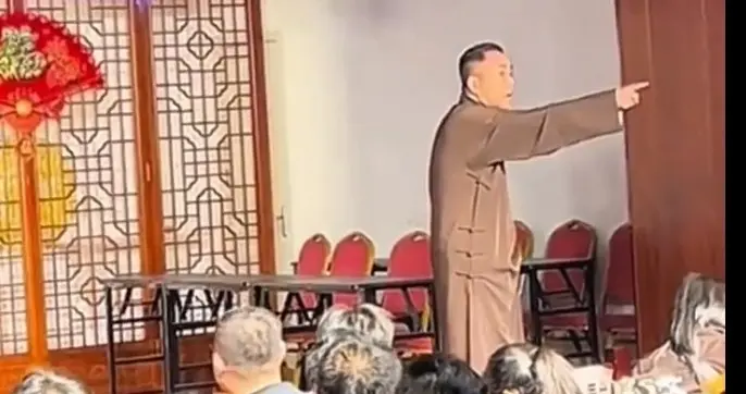 被喊杨老五，杨议当场发飙，工作人员：等于骂人，天津网友不服