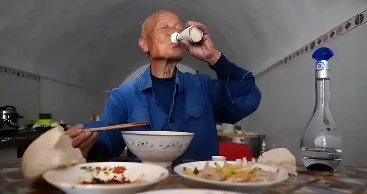 男性喝酒后，如果经常出现5种异常，证明不适合喝酒，抓紧戒掉