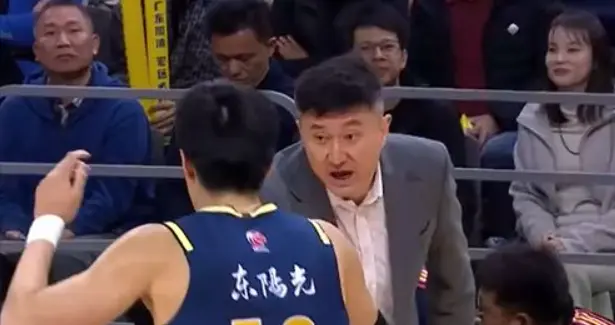 陈海涛下死命令！广东队必须进8，杜锋为何突然陷入执教危机