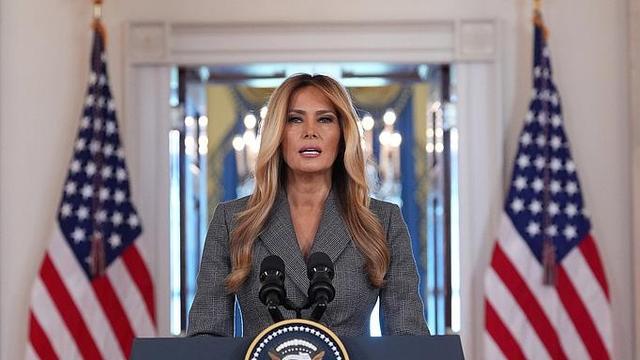 斜雨骑驴观沧海：美国第一夫人发表罕见声明