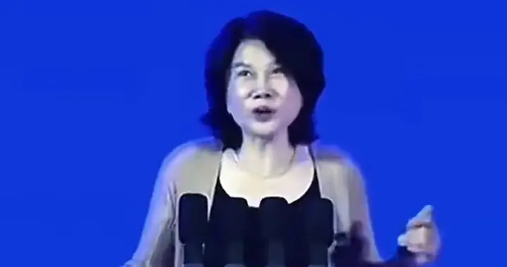 董明珠再一次霸气发言：你们说我土，你们不喜欢有人喜欢！