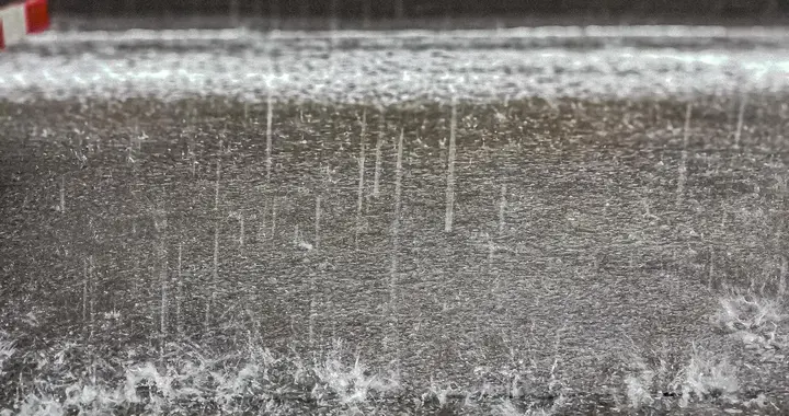 今日四月初一，下雨预兆啥？听完老农说法心里有数