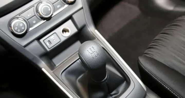 老司机：手动挡才有驾驶灵魂！现实：手动挡怎么越来越少快被淘汰