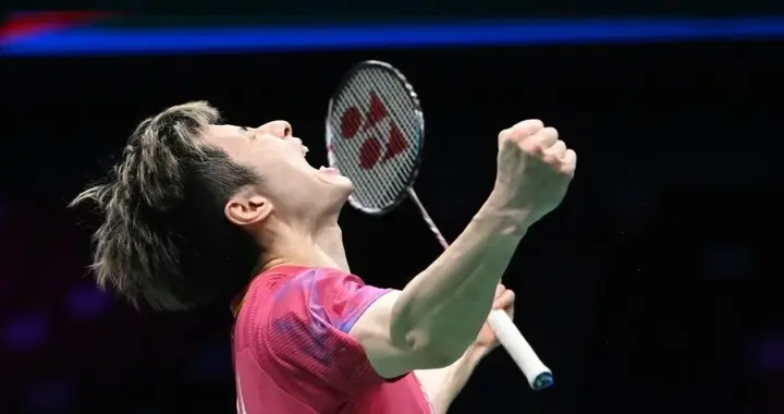 国羽男团3-0横扫东道主丹麦，昂首挺进汤杯决赛