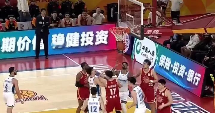 山西男篮103-98惜败深圳，张宁断崖式下滑：是顶薪躺平？真相扎心