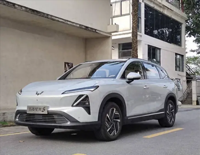 10万级热门新能源SUV，星光S、银河L7和宋Pro，选谁更划算？