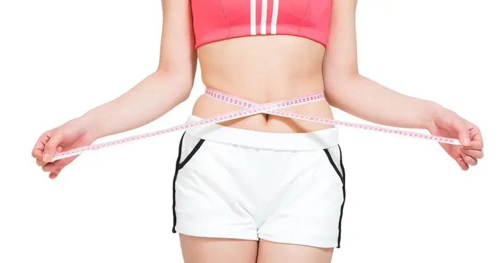 每天站着“左右劈斩”100次，肚子上的“游泳圈”不见了