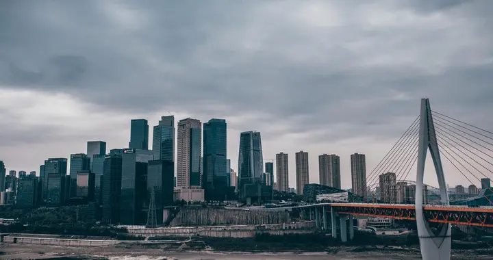 重磅！重庆砸下1500亿，2026年，普通人的命运轮齿开始转动了吗？