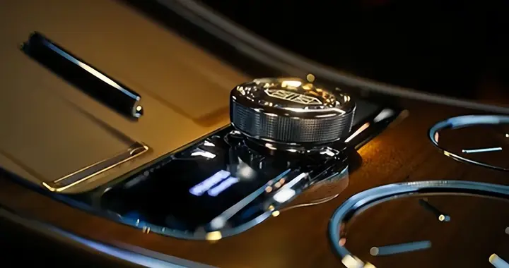 比肩劳斯莱斯 尊界S800内饰将上海车展首发