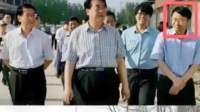 ·海纳百川·：小人领导害人终害己！ 20