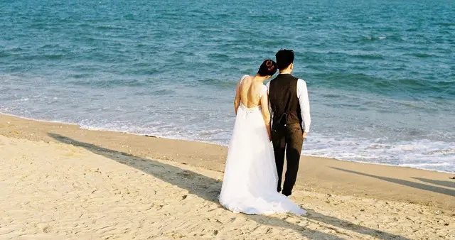 你以为你在爱，但其实你只是害怕孤单，这才是你真正的感情问题！