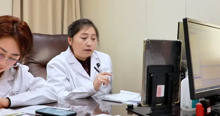 你的萎缩性胃炎为何总复发？中医：病根不在胃，而在这三点