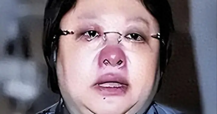 “贪污上亿、假慈善、被人身控制”？54岁韩红的私生活谣言真离谱