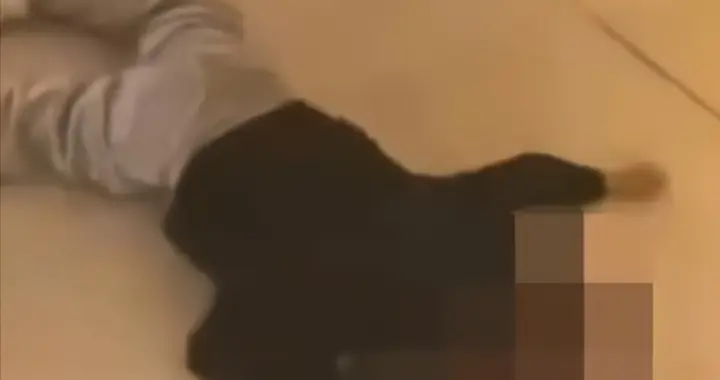 长治女子万达坠亡最新！翻越围栏自杀，被爆研究生，原因让人破防