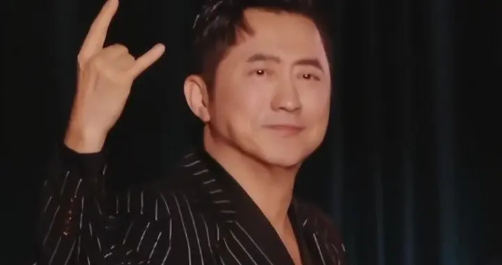 越是上流越下流？继景甜后，娱乐圈又曝“猛料”，哈林彻底不装了