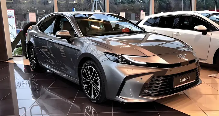 销量榜大反转！卡罗拉跌出前五，大众朗逸却稳如泰山，原因扎心了