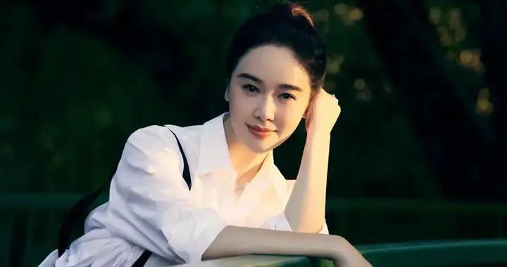 谁也没想到，被传“情史丰富，绯闻不绝”的左小青，如今竟成这样