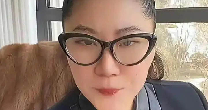 口无遮拦遭反噬！大曝谢霆锋张柏芝结婚内幕的CoCo，账号已被封！