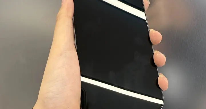 真我Neo8买完之后给我惊喜了一晚睡不着觉