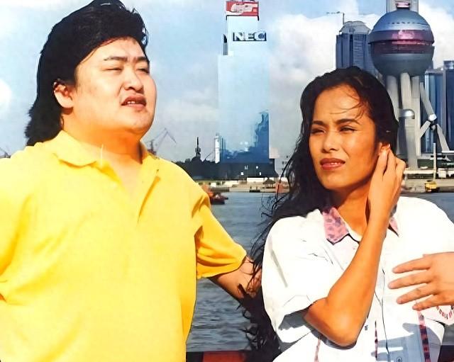 61岁韦唯褪去光环，隐居泰国深山，养牛种田，生活方式简单而快乐