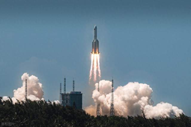 从神舟二十号“三角裂纹”看中国航天的风险与底气