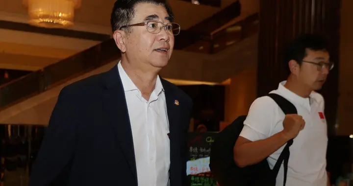 中超联赛别再搞大锅饭了，梯田式分红才能拯救后半程的垃圾比赛！