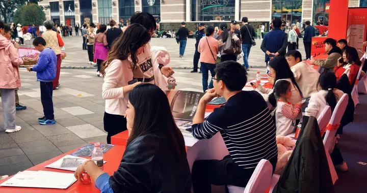 重庆2026年春节返乡置业展销会结束 吸引大量外地游客看房