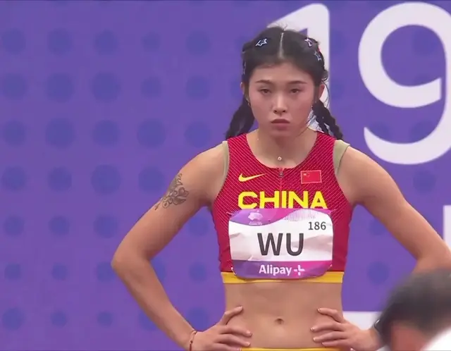 再遭网暴！吴艳妮晒新广告代言，评论区一片嘲讽：零陵上将邢道荣