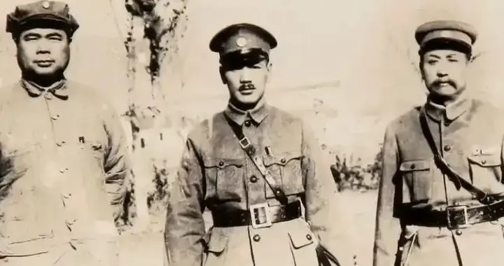 蒋介石一生拜把子几十人，唯独这两人动真感情？