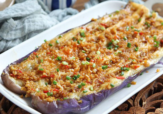 换季穿衣不用愁！这3样家常菜热量低营养足，轻松吃出好线条