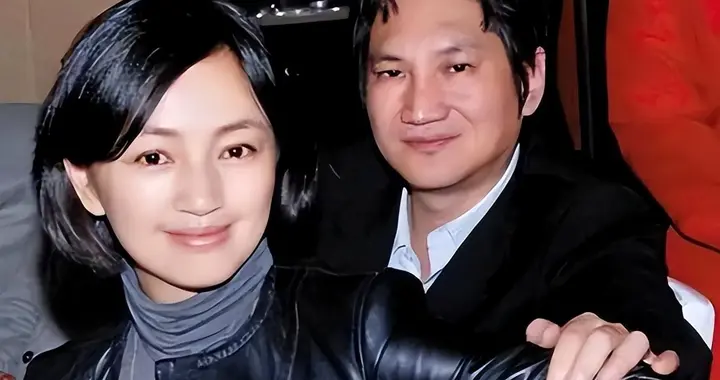 她是陈坤、陆毅得不到的女人，却嫁给丑丈夫，掌管半个娱乐圈