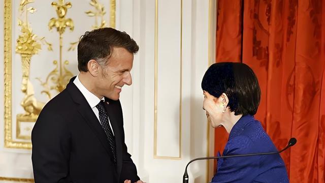 风风侃史：让人意外的是，马克龙这一轮精心