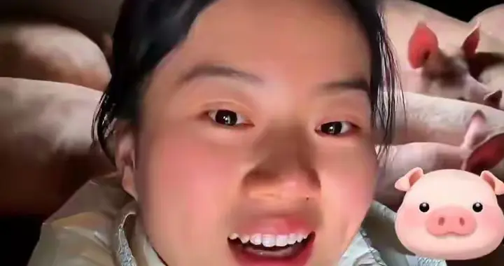 重庆呆呆杀2头猪，涨粉200万挣百万，湖南灿灿发大招：我杀19头