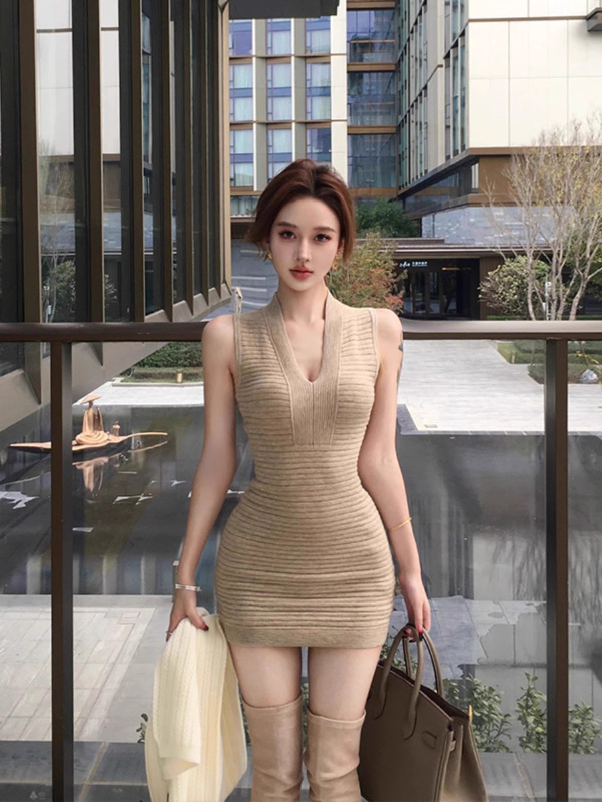 纯欲性感v领针织背心连衣裙女冬季小个子