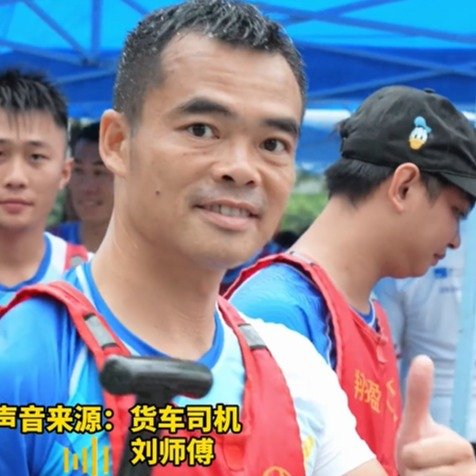海珠区亚军是他最近一张成绩单，但翻翻他抽屉，世锦赛金牌都叠着放。