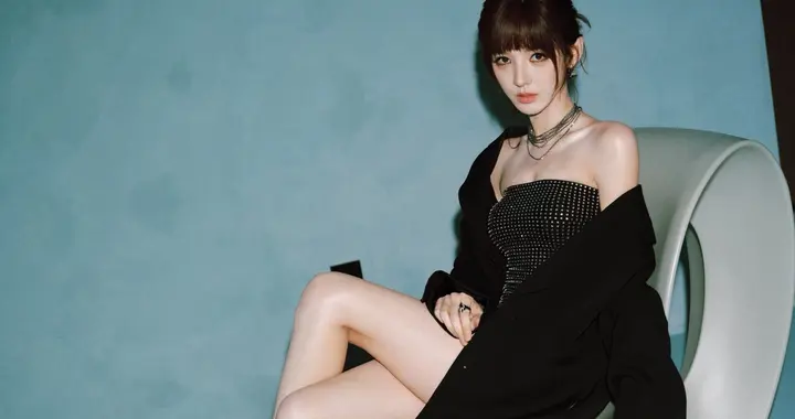 💞星光图鉴｜第18期｜张予曦：镜头感十足的御姐氛围感写真