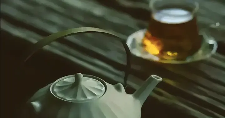 冷知识：睡前少喝浓茶与咖啡，神经持续兴奋，极易造成失眠多梦