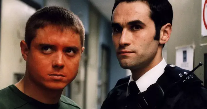 太解气了：从万人迷到辣手摧花，他被判8年，终身不许靠近未成年