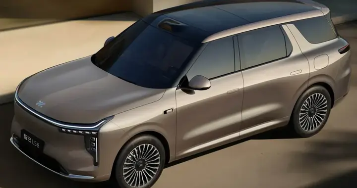 智己LS8：家用SUV里，这些实用细节很贴合日常