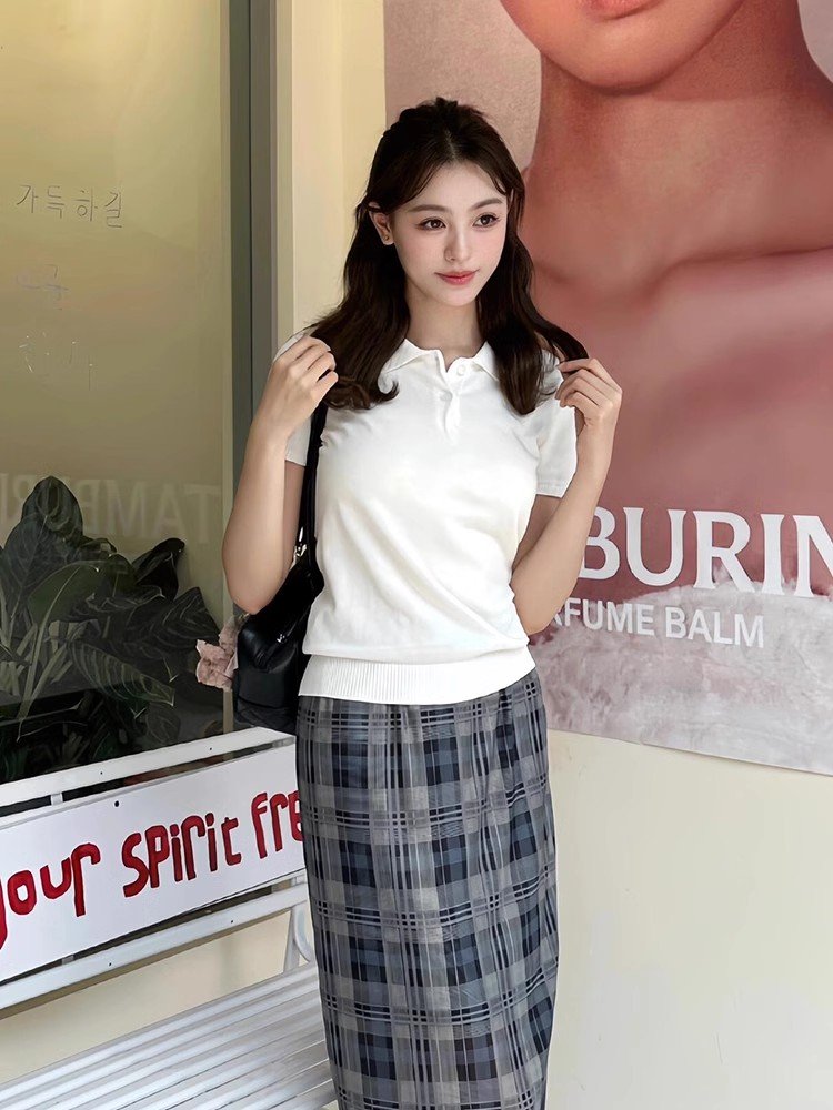 小个子白色polo领清纯系掐腰短款上衣女