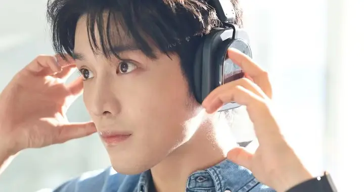 TVB小生开拍新剧艳福不浅！演花心男被四女神相争，剧情引人期待