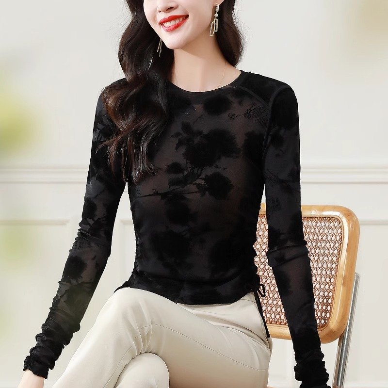 🌌星夜奇缘，丝绒外搭的银河之旅🌌