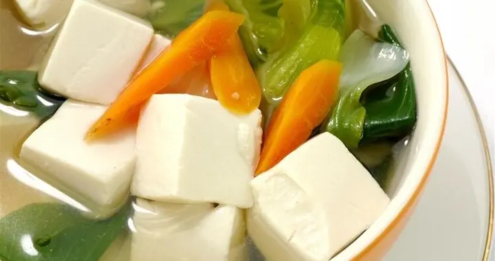 豆腐再次成为关注对象！医生发现：吃豆腐时，千万多留意这几点！