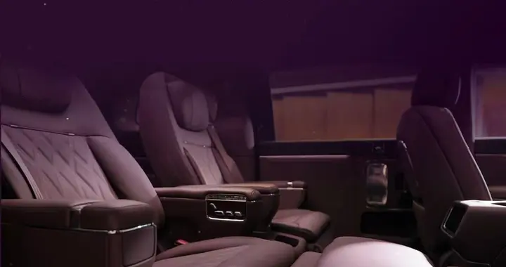 家庭旅途温馨，智界V9座椅伴全程