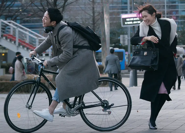 《经常请吃饭的漂亮姐姐》4年，孙艺珍玄彬结婚，丁海寅人气爆棚