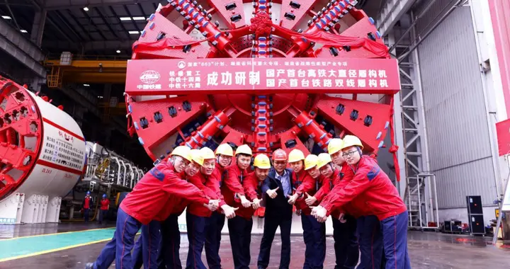 高原挖洞没戏了？中国管制盾构机，印度找德国下单三台被扣在广州