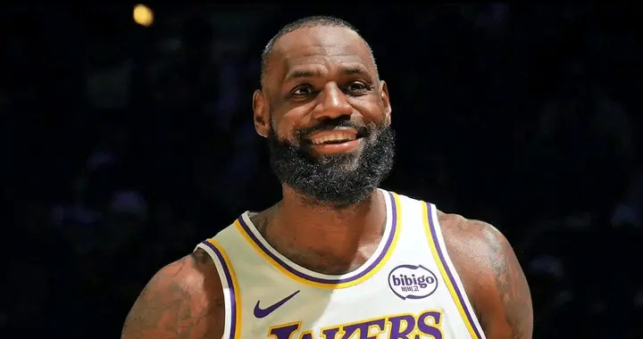 关键时刻比赛9胜0！湖人绝境封神 18胜7负剑指总冠军