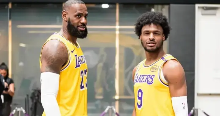 詹姆斯深情表态！盼季后赛与布朗尼并肩，父子同场太好哭