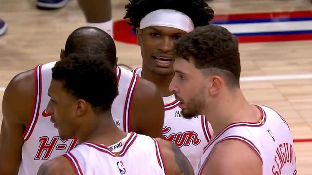 米奇历史：申京收起小心眼，火箭就准备好了